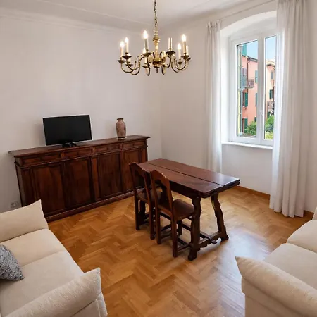 Apartmán Xenia - 4 In Via Giovanni Torti 3 *